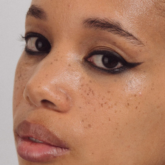 Crayon Yeux 001 Noir Profond - ÉCLO