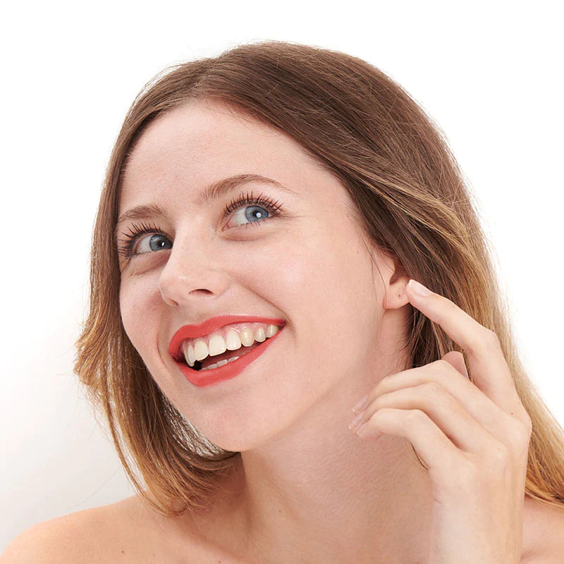 Coral Lipstick - POMPONNE