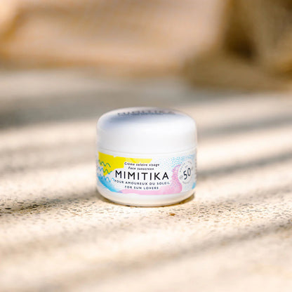 MIMITIKA SPF 50 Face Sun Brush