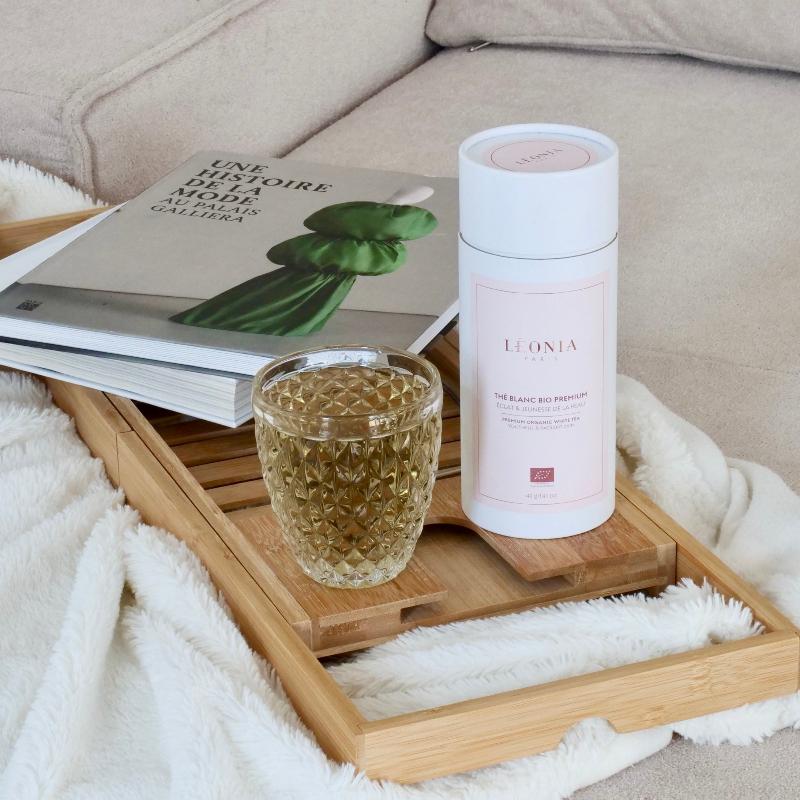 White Tea Scrub - LEONIA